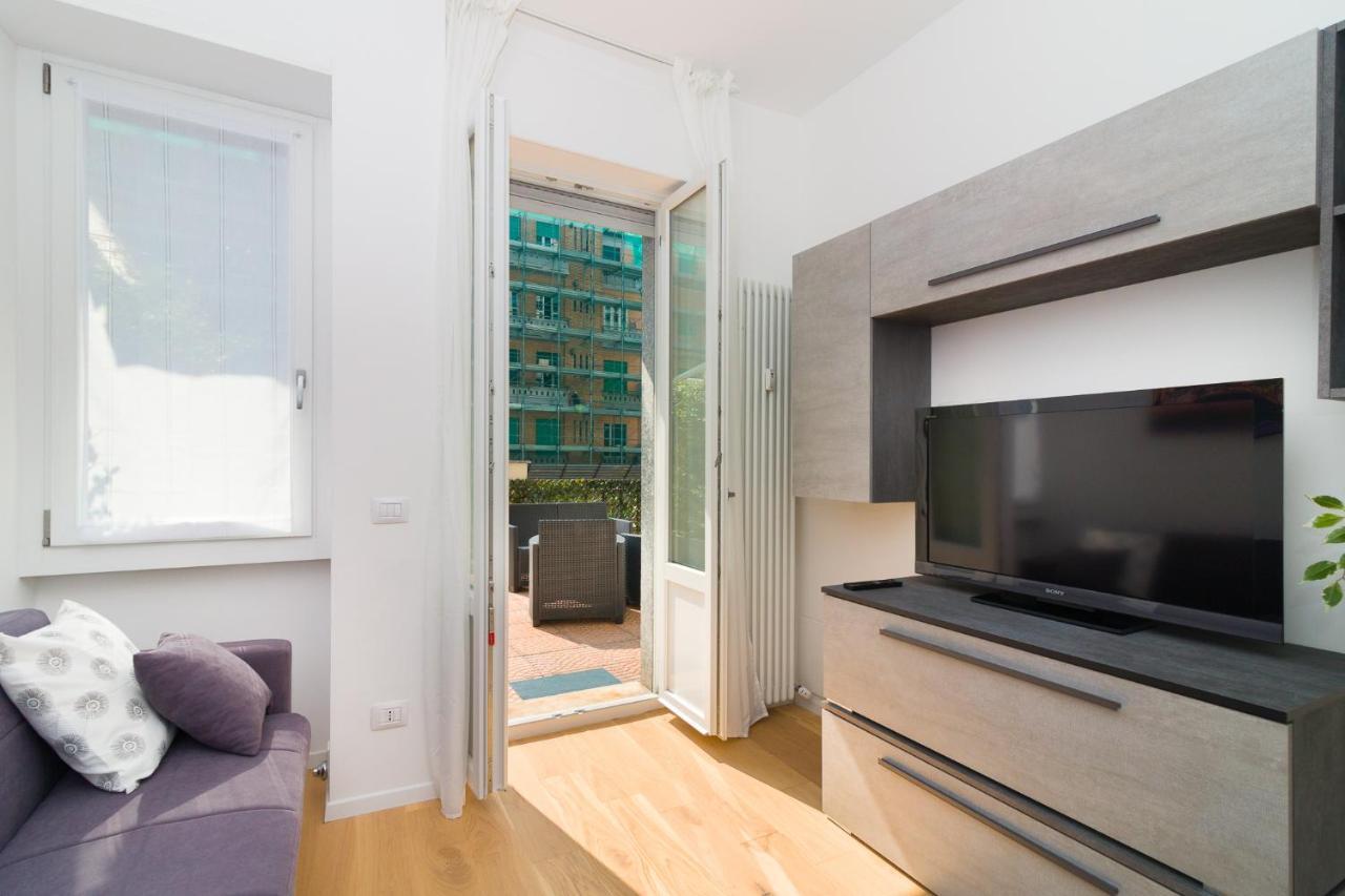 Bright Terrace In Milano Apartment Exterior foto