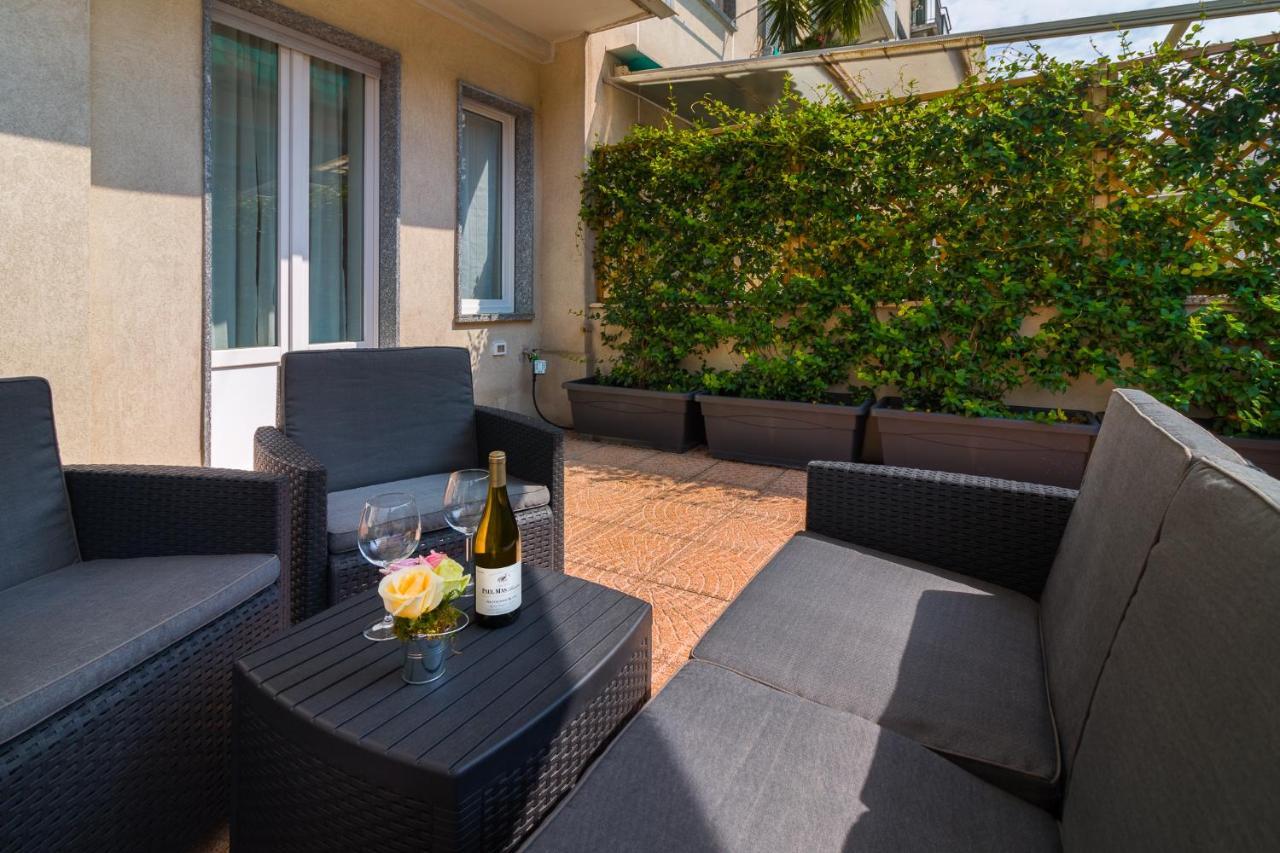 Bright Terrace In Milano Apartment Exterior foto