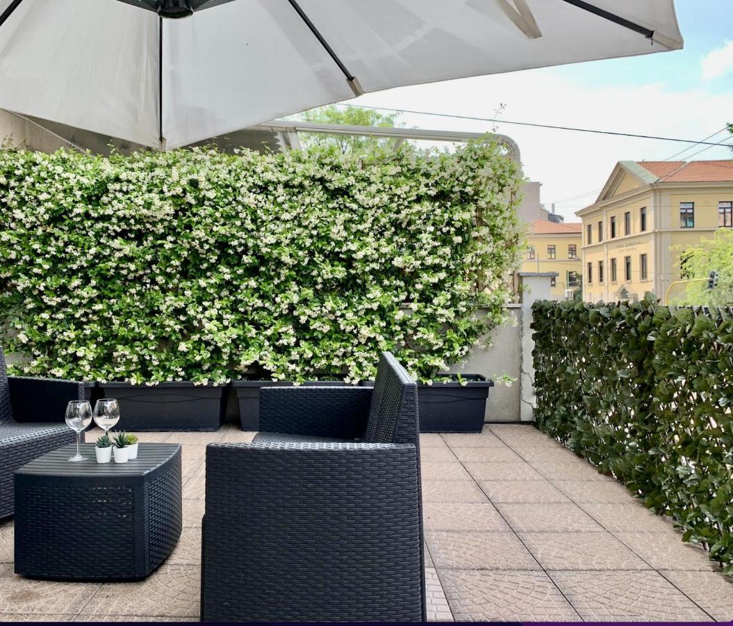 Bright Terrace In Milano Apartment Exterior foto